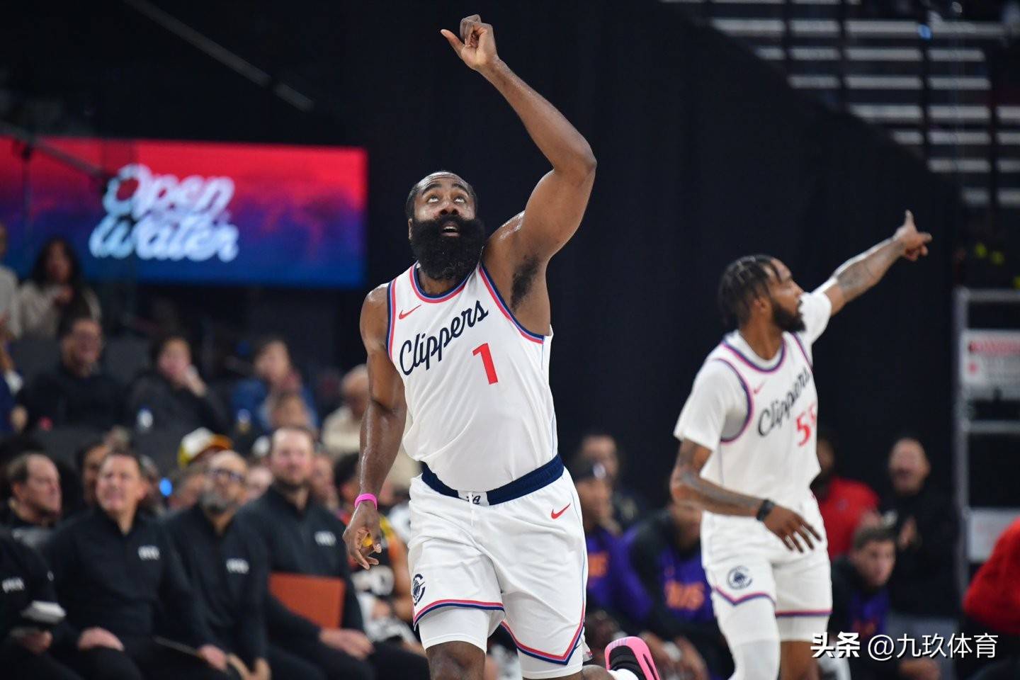 华体会体育在线入口-加时末段洛杉矶快船备战中超，篮板制胜细节曝光，质疑声仍在，训练强度明显提升的简单介绍-华体会体育在线入口