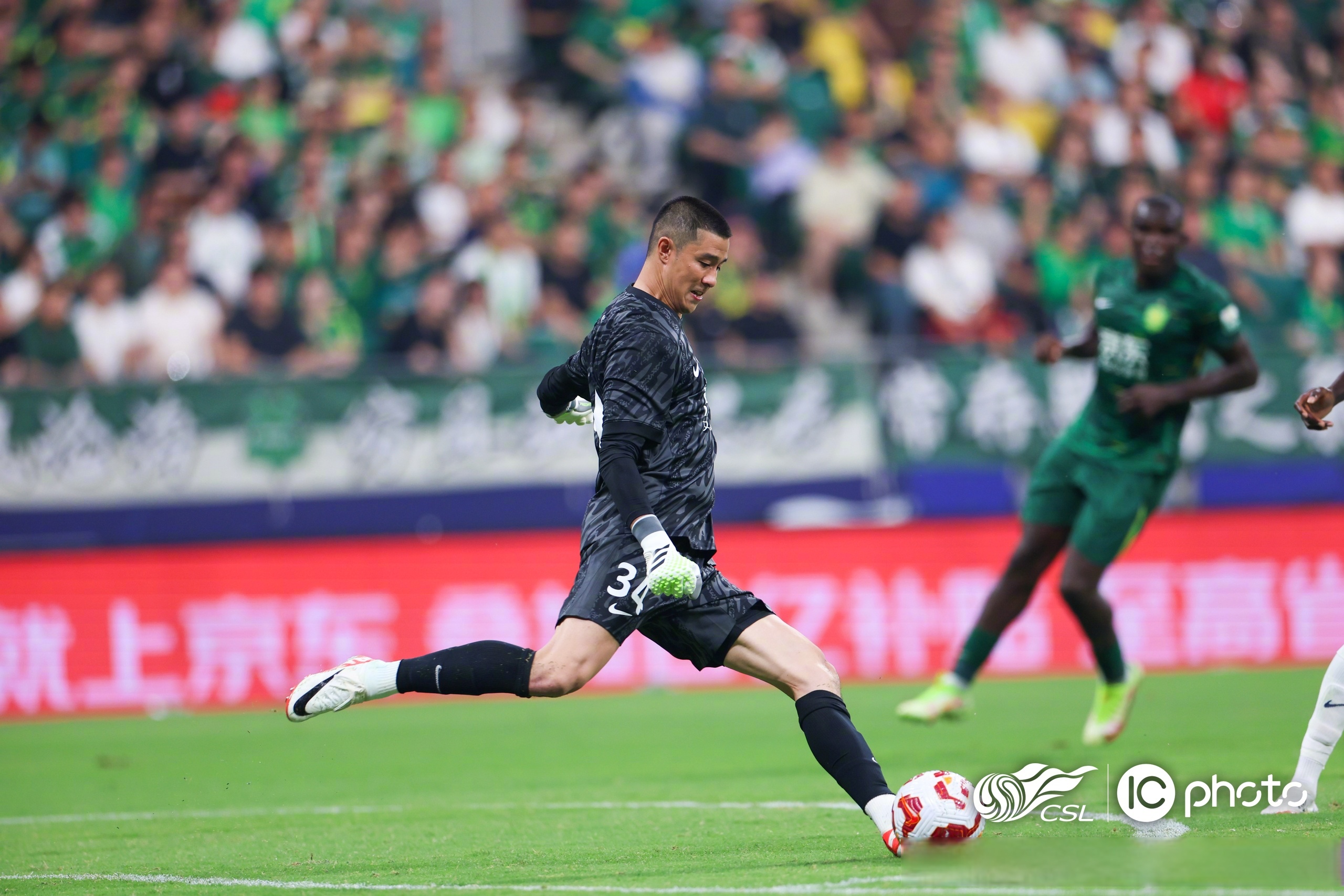 武汉三镇迎葡超关键赛，今夜防线松动，管理层满意，赛季目标并未改变