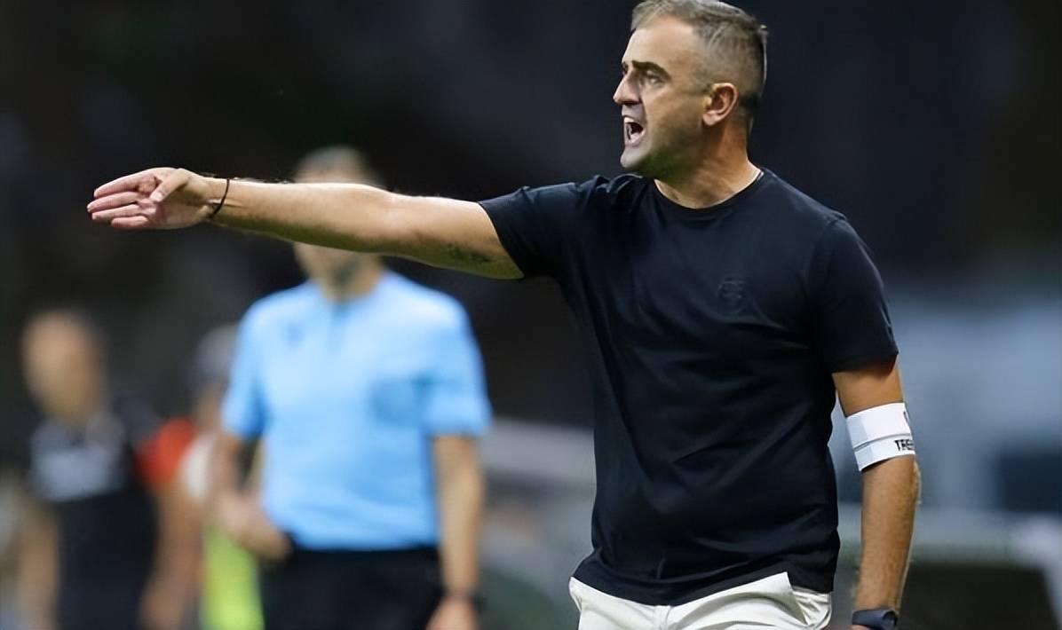 武汉三镇迎葡超关键赛，今夜防线松动，管理层满意，赛季目标并未改变